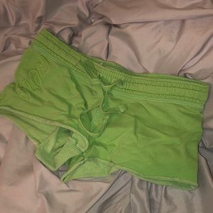 Aeropostale green shorts